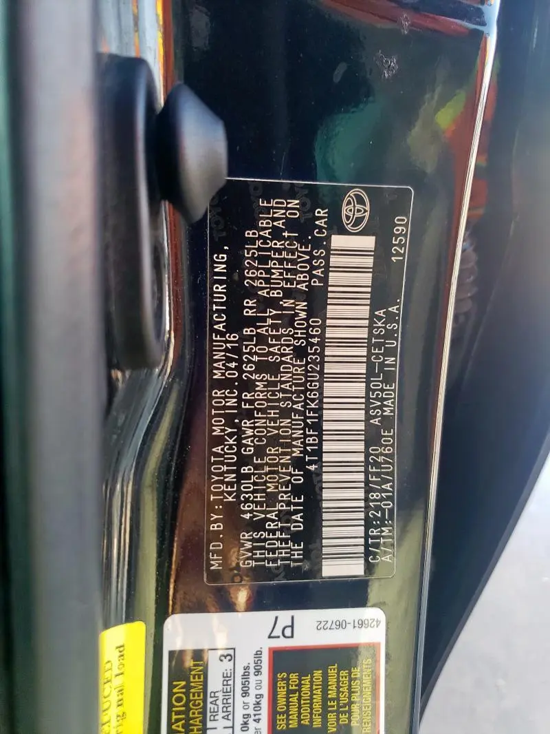 2016 TOYOTA CAMRY LE