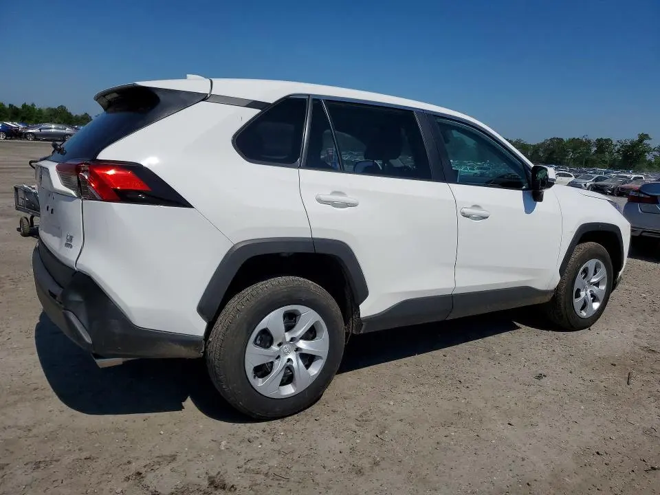 2025 TOYOTA RAV4 LE  