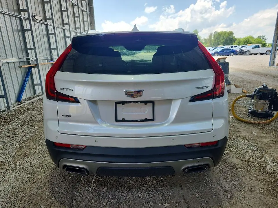 2020 CADILLAC XT4 PREMIUM LUXURY  