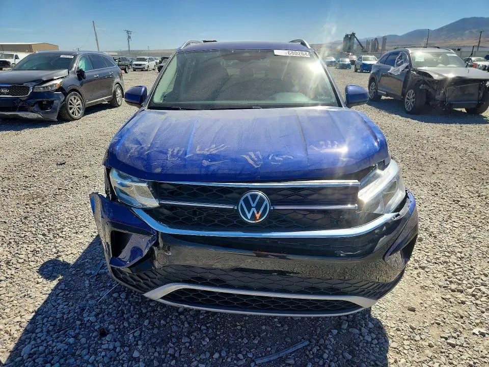 2024 VOLKSWAGEN TAOS SEL  