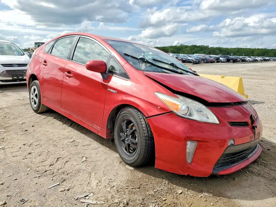 2013 TOYOTA PRIUS TWO  