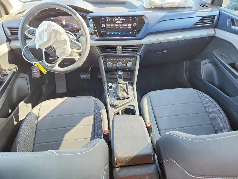2024 VOLKSWAGEN TAOS S  