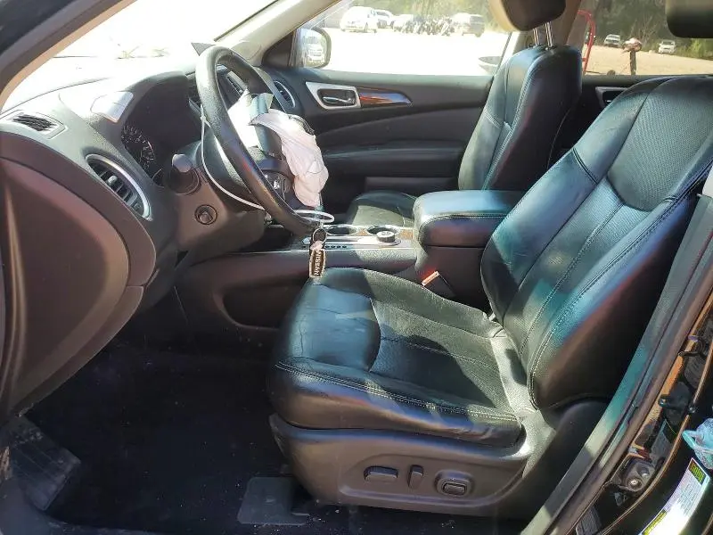 2013 NISSAN PATHFINDER S  