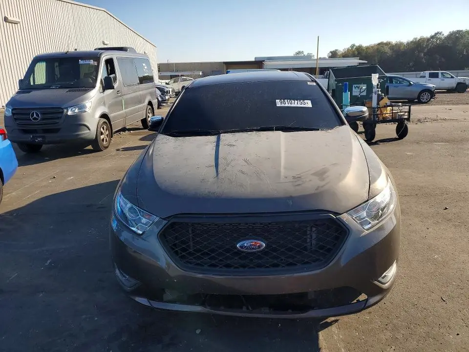 2015 FORD TAURUS LIMITED  
