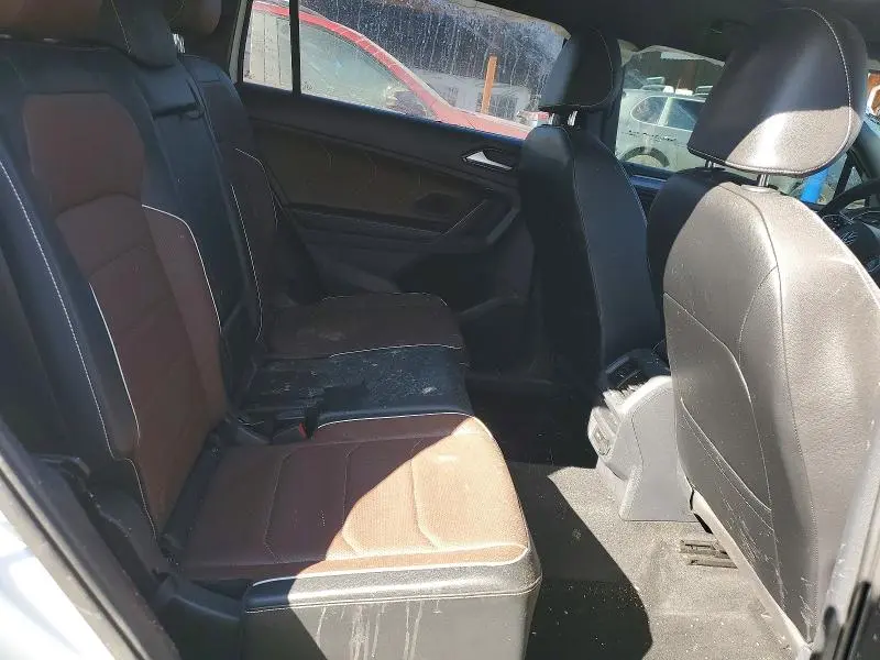 2022 VOLKSWAGEN TIGUAN SEL R-LINE  