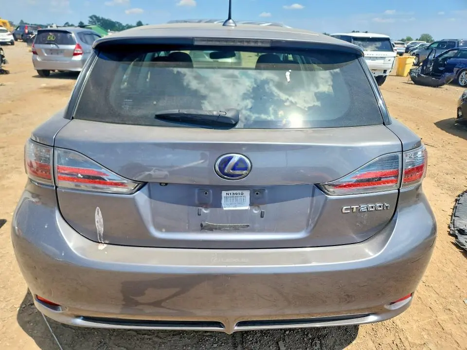 2013 LEXUS CT 200  