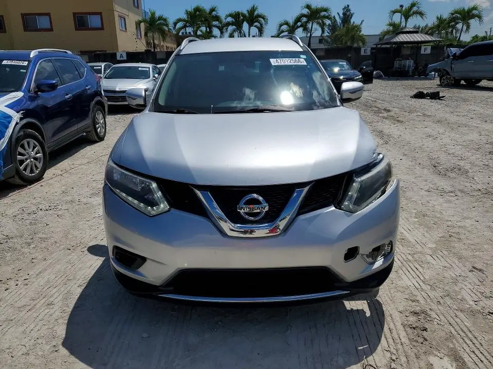 2016 NISSAN ROGUE SV  