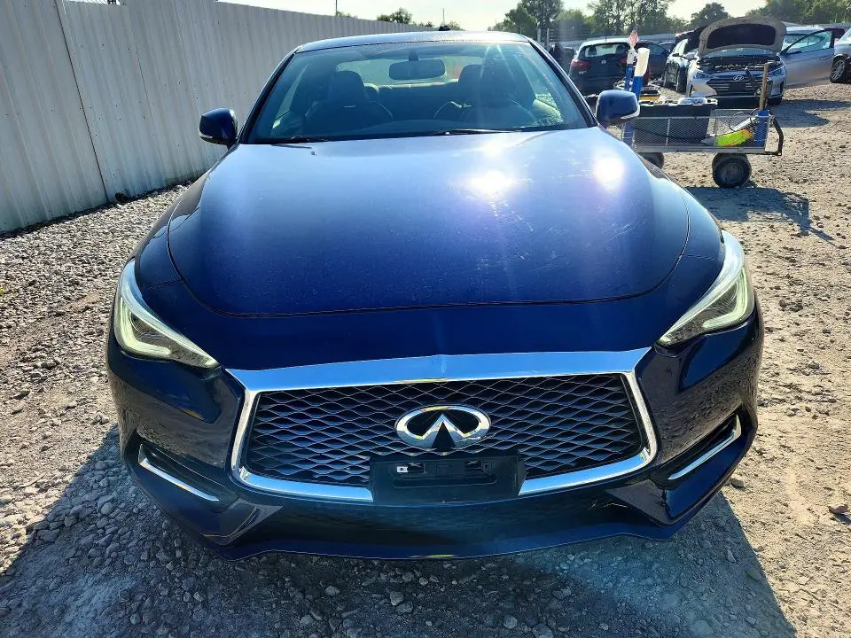 2018 INFINITI Q60 3.0T LUXE  