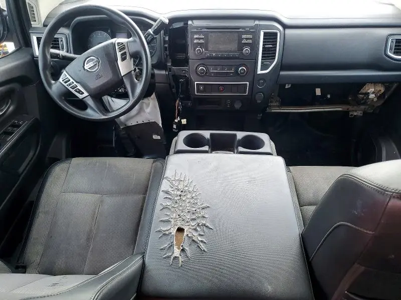 2018 NISSAN TITAN S  