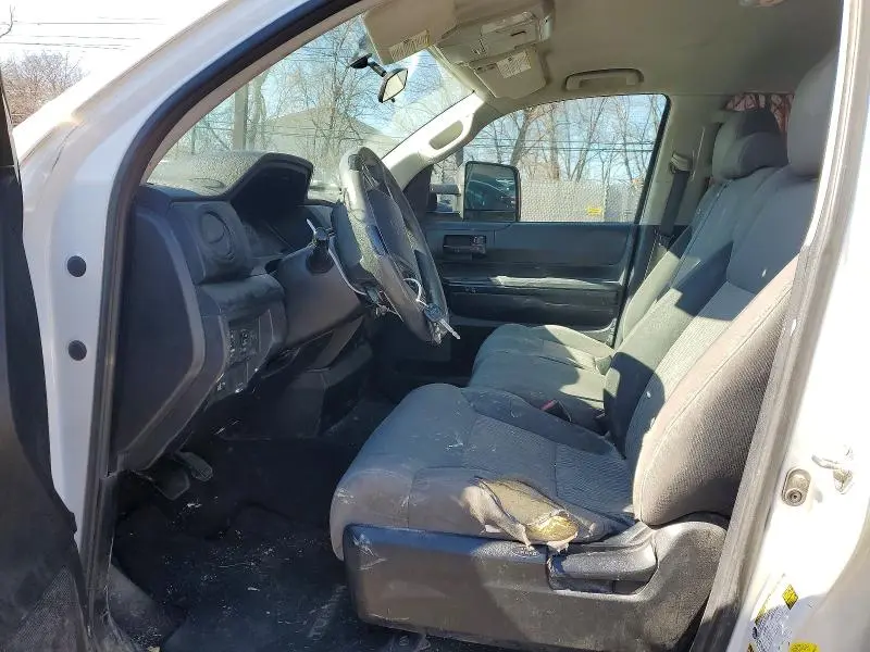 2014 TOYOTA TUNDRA SR  