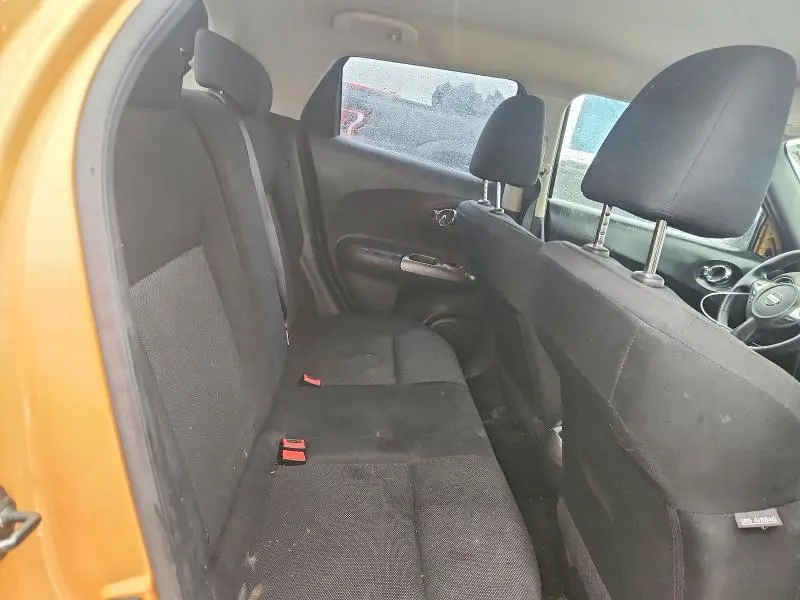 2014 NISSAN JUKE S  