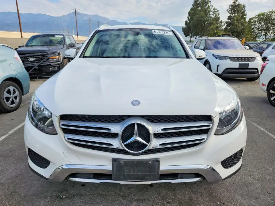 2016 MERCEDES-BENZ GLC 300  
