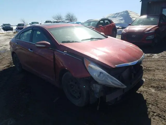 2013 HYUNDAI SONATA SE  