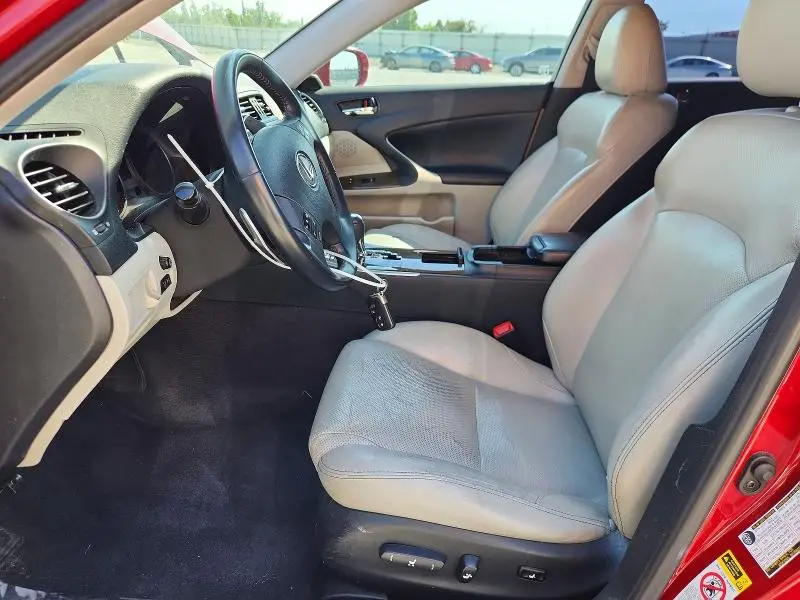 2010 LEXUS IS 250  