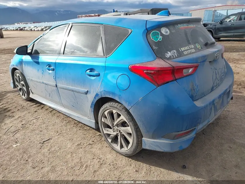 2017 TOYOTA COROLLA IM  