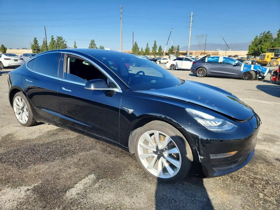 2020 TESLA MODEL 3   