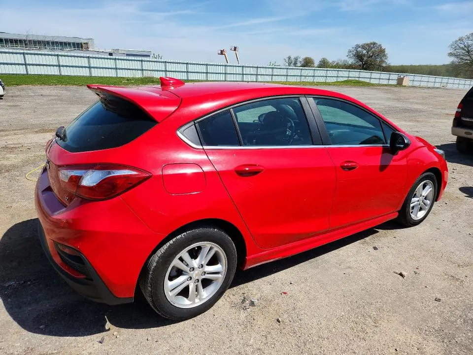 2017 CHEVROLET CRUZE LT  