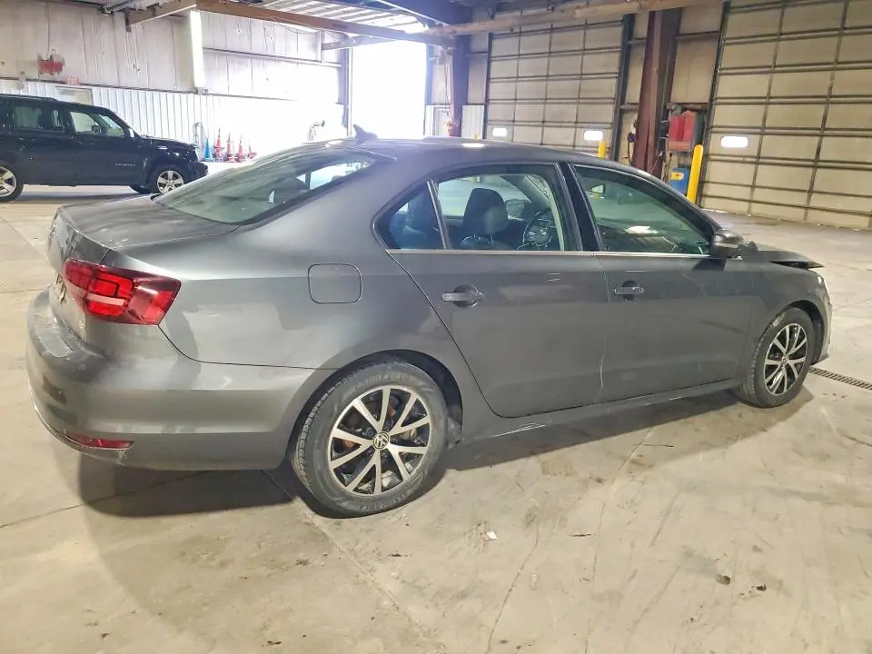 2017 VOLKSWAGEN JETTA SE  