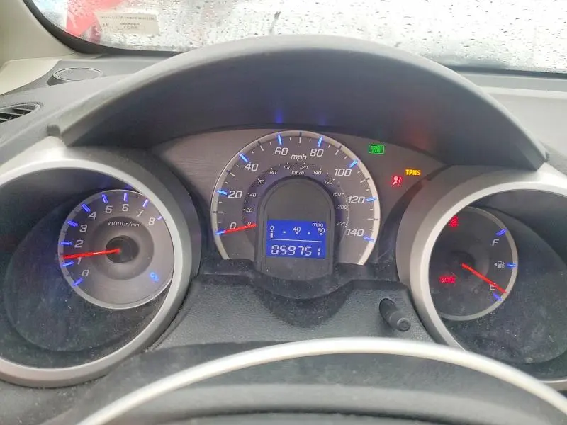 2013 HONDA FIT   