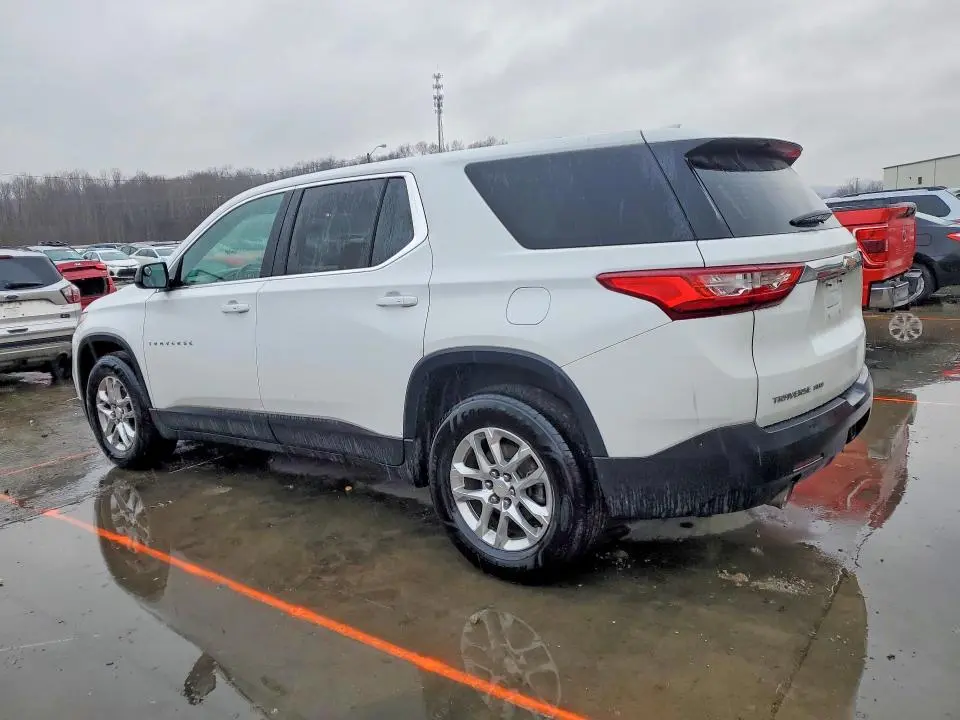 2018 CHEVROLET TRAVERSE LS  