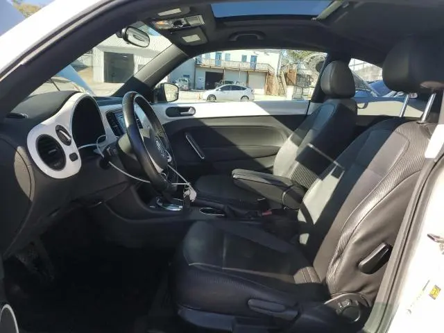 2012 VOLKSWAGEN BEETLE   