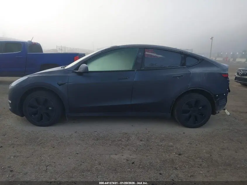 2025 TESLA MODEL Y LONG RANGE DUAL MOTOR ALL-WHEEL DRIVE