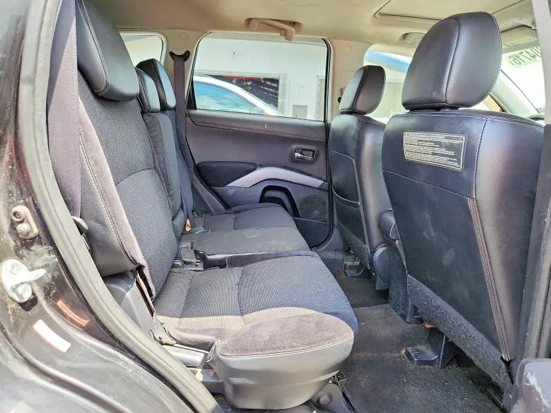 2010 MITSUBISHI OUTLANDER GT  