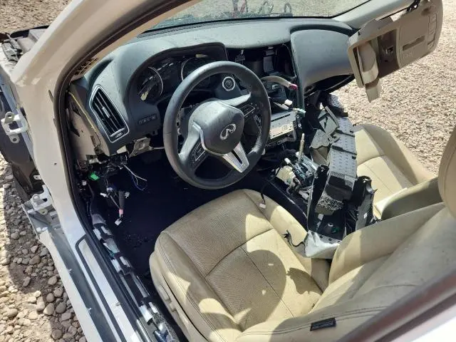 2021 INFINITI Q50 LUXE  