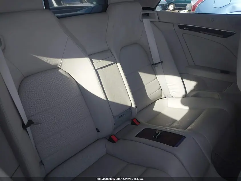 2011 MERCEDES-BENZ E 350  