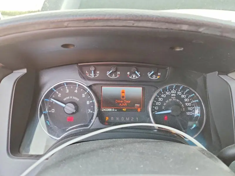 2011 FORD F150 SUPERCREW  