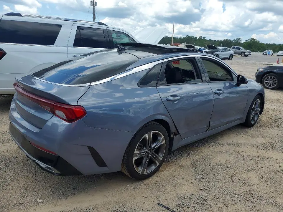 2022 KIA K5 EX  