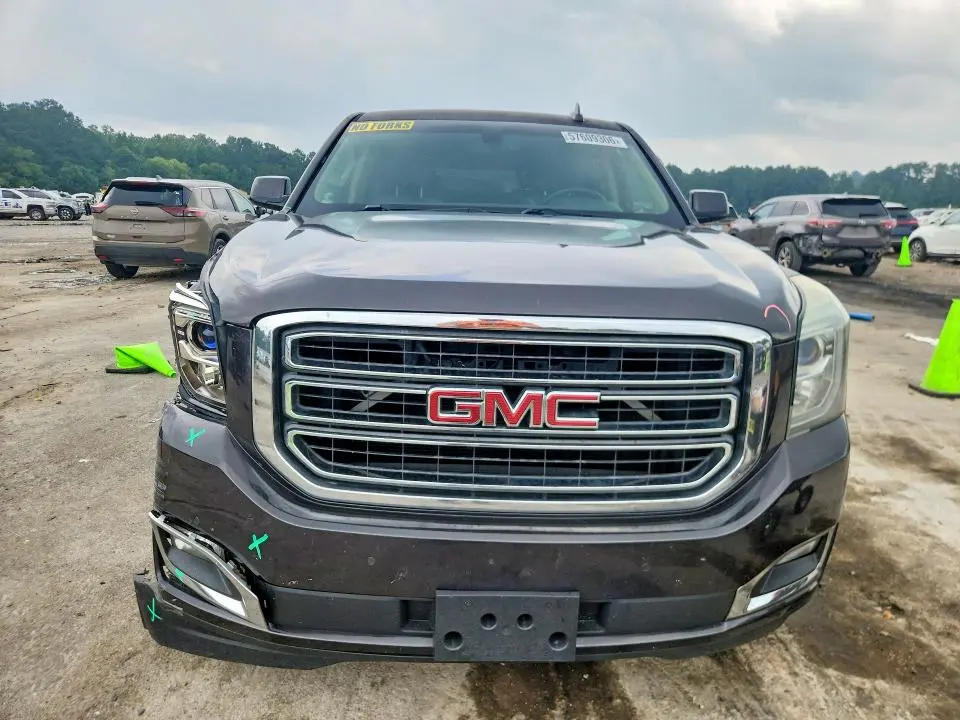 2015 GMC YUKON SLE  
