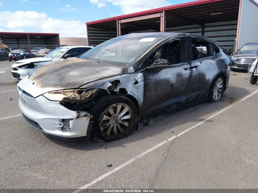 2018 TESLA MODEL X  