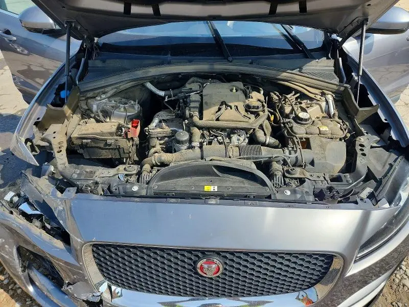 2020 JAGUAR F-PACE PREMIUM  