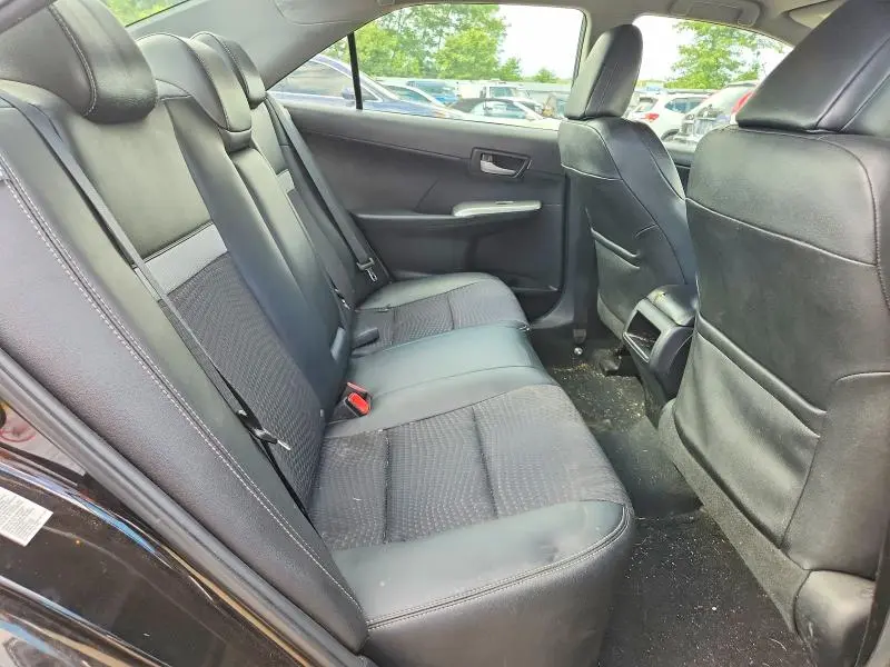 2012 TOYOTA CAMRY SE  