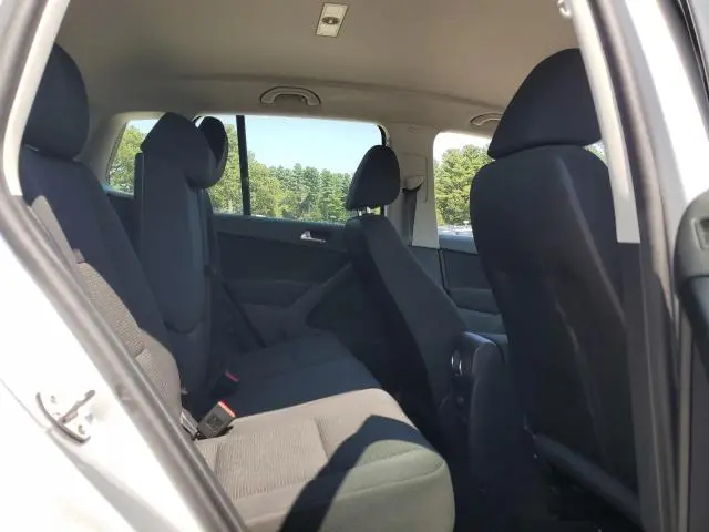 2017 VOLKSWAGEN TIGUAN S  