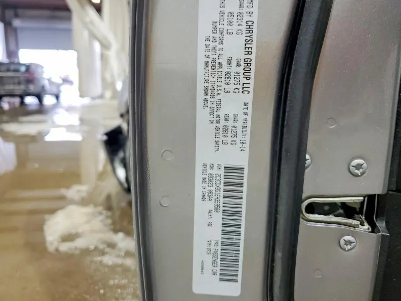 2014 DODGE CHARGER SE  