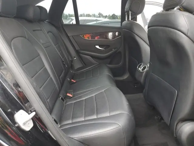 2016 MERCEDES-BENZ GLC 300  