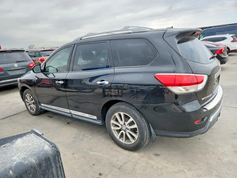 2014 NISSAN PATHFINDER S  