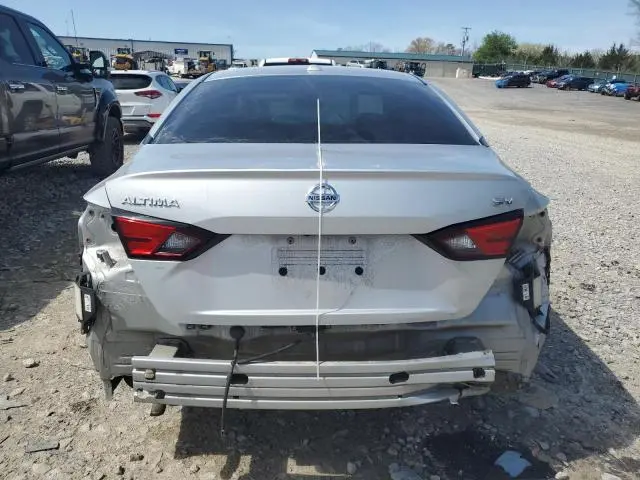 2021 NISSAN ALTIMA SV  