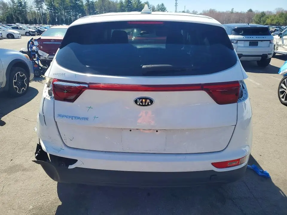 2018 KIA SPORTAGE LX  
