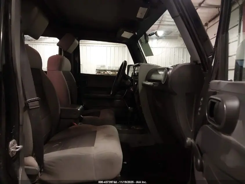 2010 JEEP WRANGLER UNLIMITED SPORT