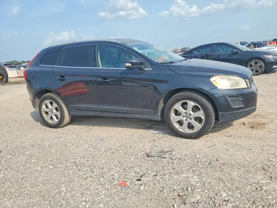 2013 VOLVO XC60 3.2  