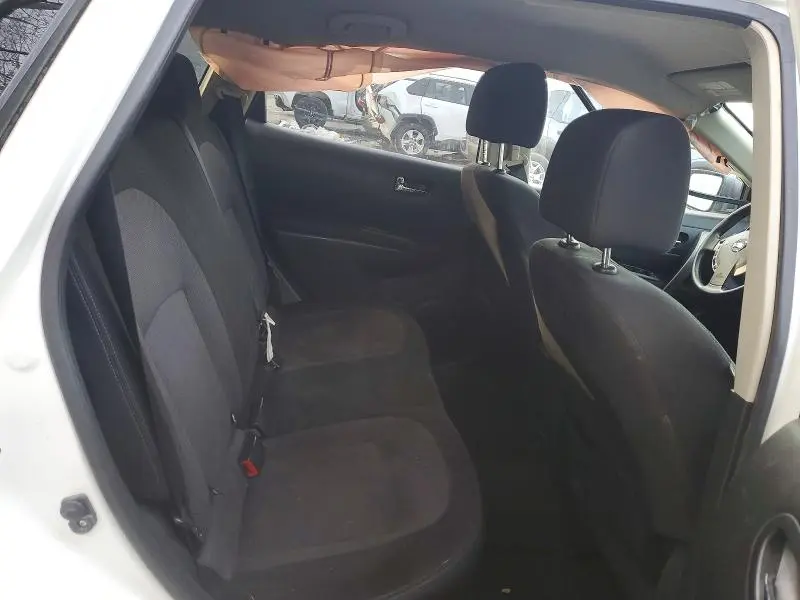 2011 NISSAN ROGUE S  
