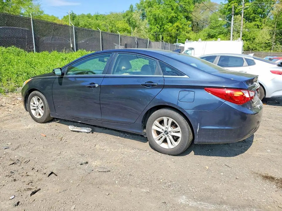 2013 HYUNDAI SONATA GLS  