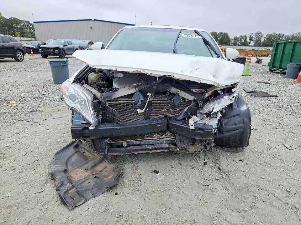 2011 TOYOTA AVALON BASE  