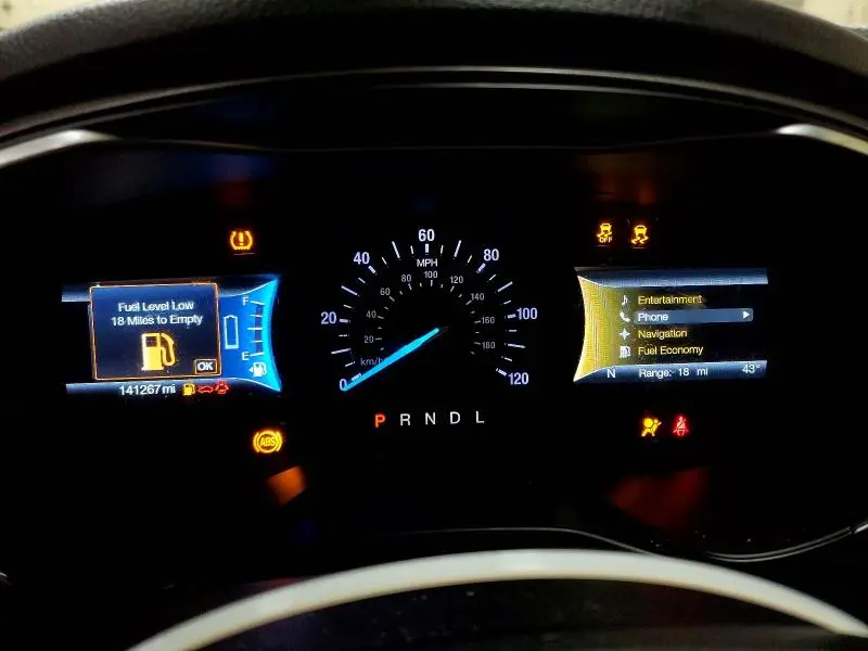 2019 FORD FUSION SE  
