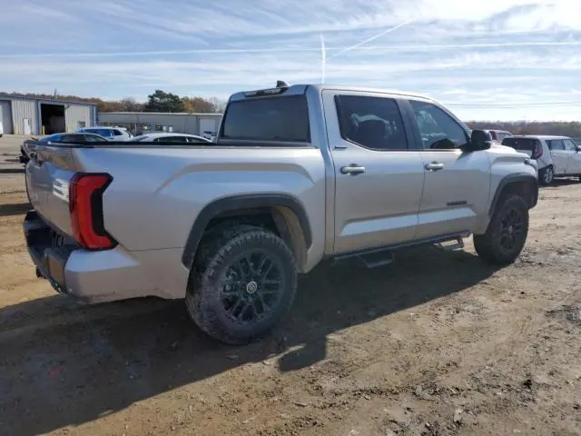 2024 TOYOTA TUNDRA CREWMAX LIMITED  
