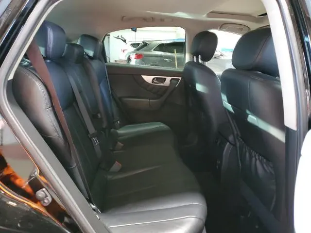 2017 INFINITI QX70 BASE  