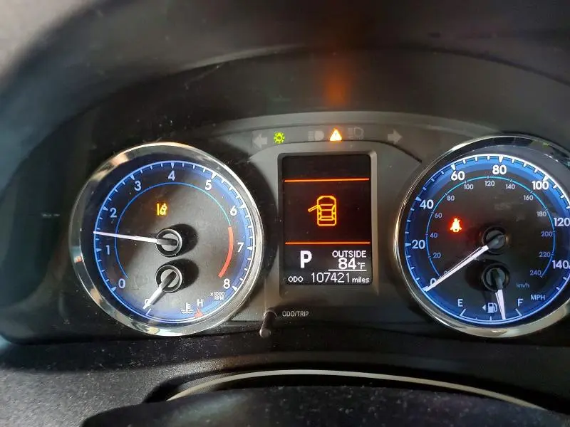 2019 TOYOTA COROLLA LE  